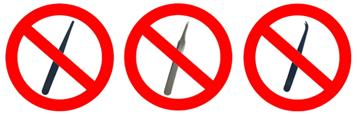 Image of tweezers